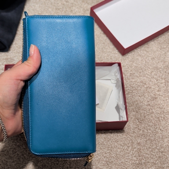 Salvatore Ferragamo Teal Leather Wallet with Gold Bow Accent